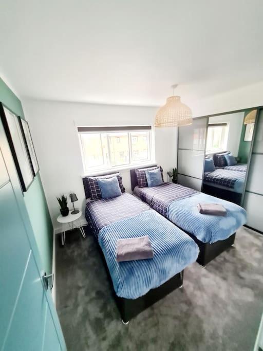 גלאזגו Lovely House With Back Garden - Private Driveway מראה חיצוני תמונה